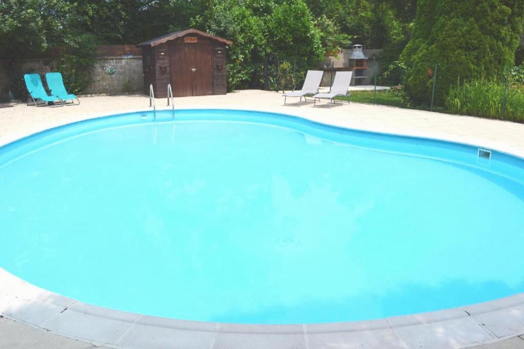 Les Bruyeres B&B Montbron Buitenkant foto