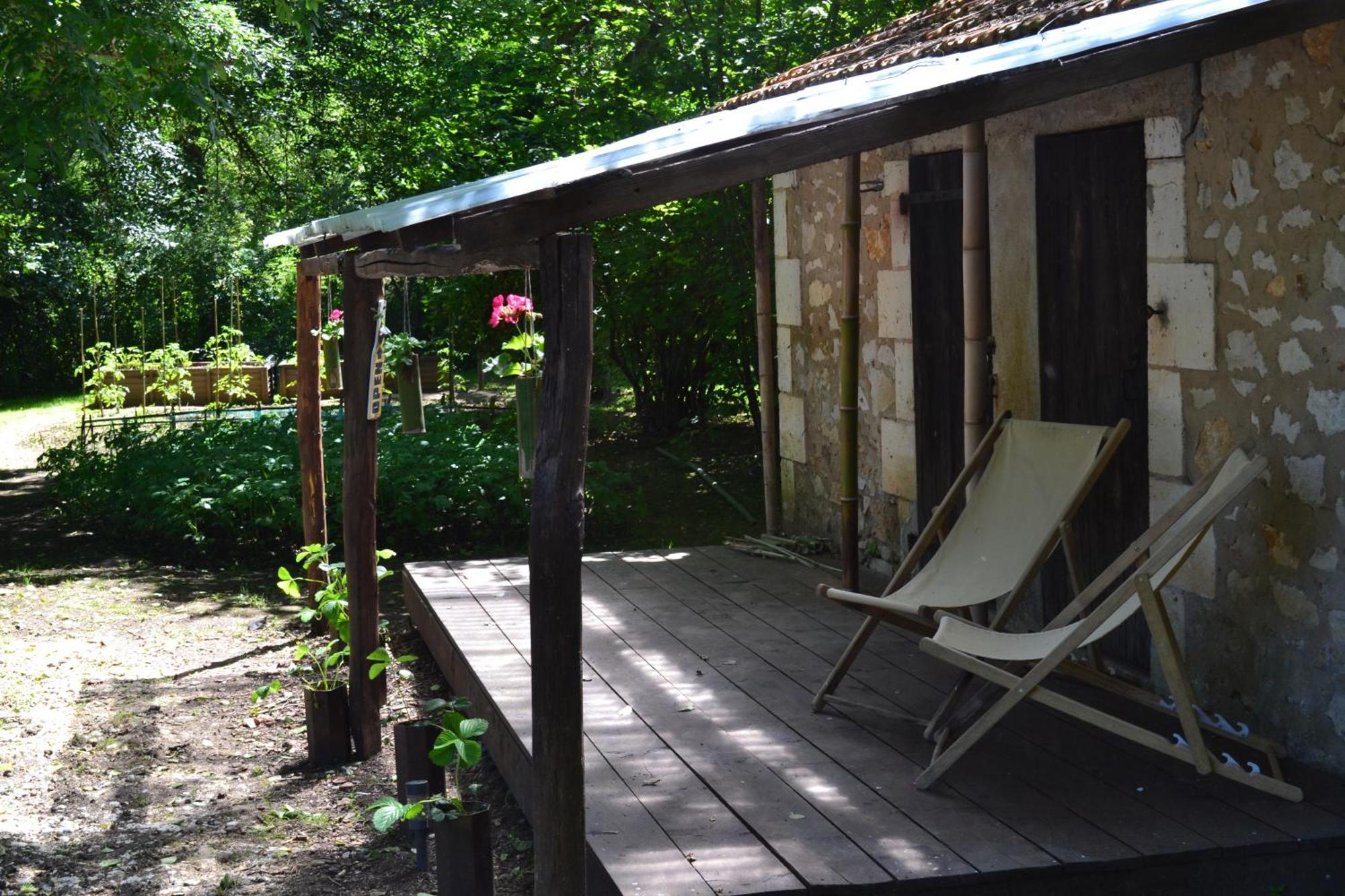 Les Bruyeres B&B Montbron Buitenkant foto