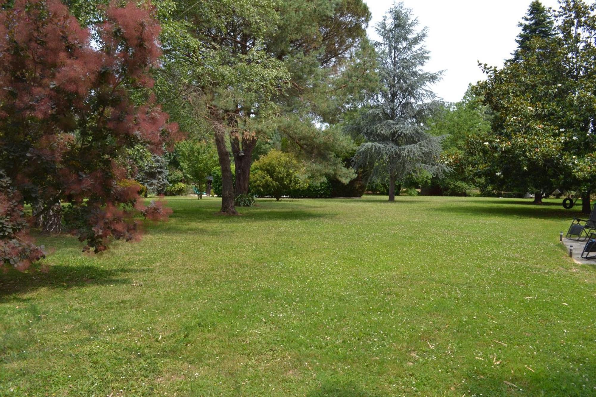 Les Bruyeres B&B Montbron Buitenkant foto