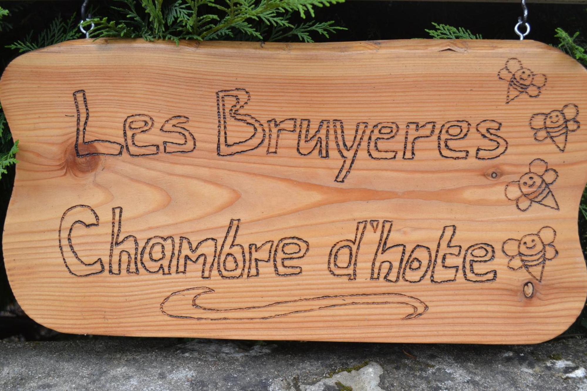 Les Bruyeres B&B Montbron Buitenkant foto